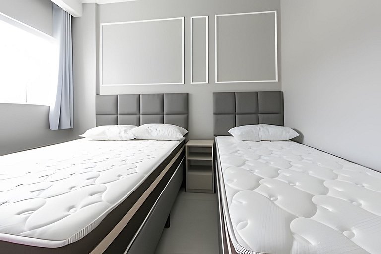 Apto. Decorado. Piscina, Ed. Algarve, 3 quartos