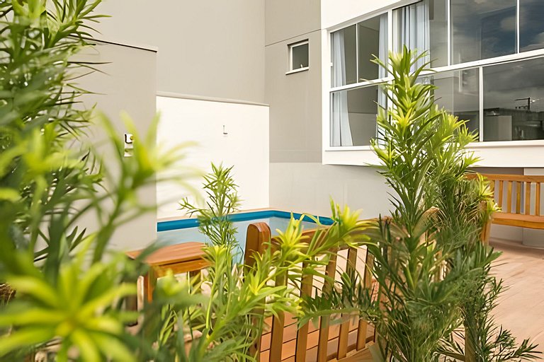 Apto. Decorado. Piscina, Ed. Algarve, 2 quartos