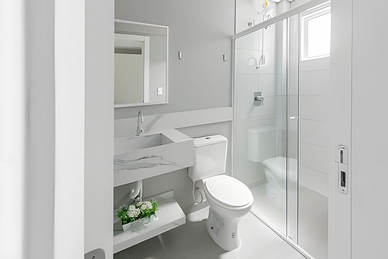 Apto. Decorado. Piscina, Ed. Algarve, 2 quartos