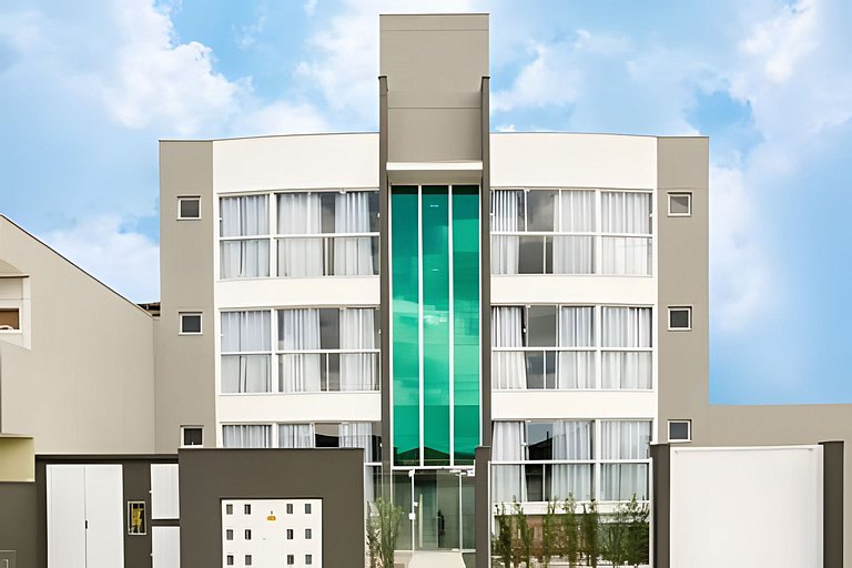 Apto Temporada 2 Quartos com Piscina em BC | Ed. Algarve