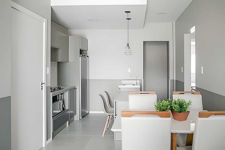 2 Aptos. , Ed. Algarve, 4 quartos. Piscina I