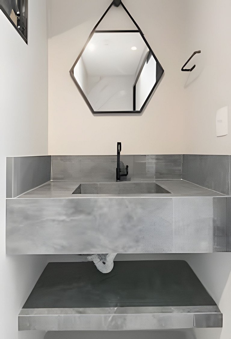 Casa Requinte | Piscina Privativa • 4 Suítes • 12 Pessoas