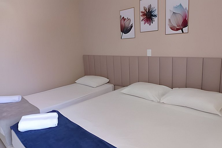 Casa Requinte | Piscina Privativa • 4 Suítes • 12 Pessoas