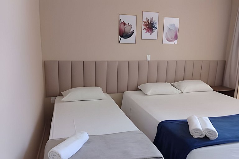 Casa Requinte | Piscina Privativa • 4 Suítes • 12 Pessoas