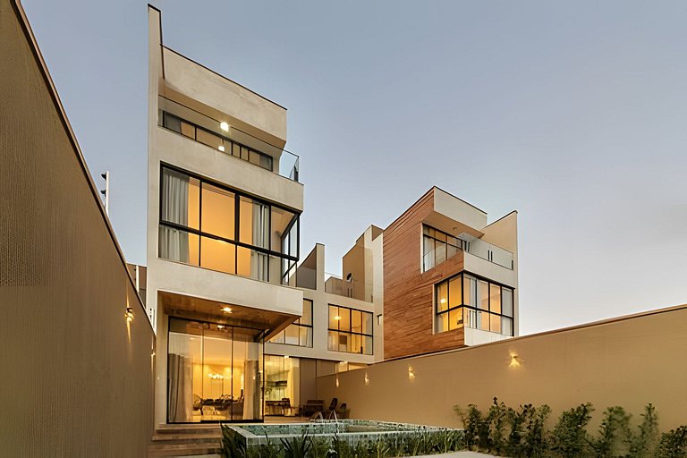 Casa Requinte, 4 Suítes, Piscina I